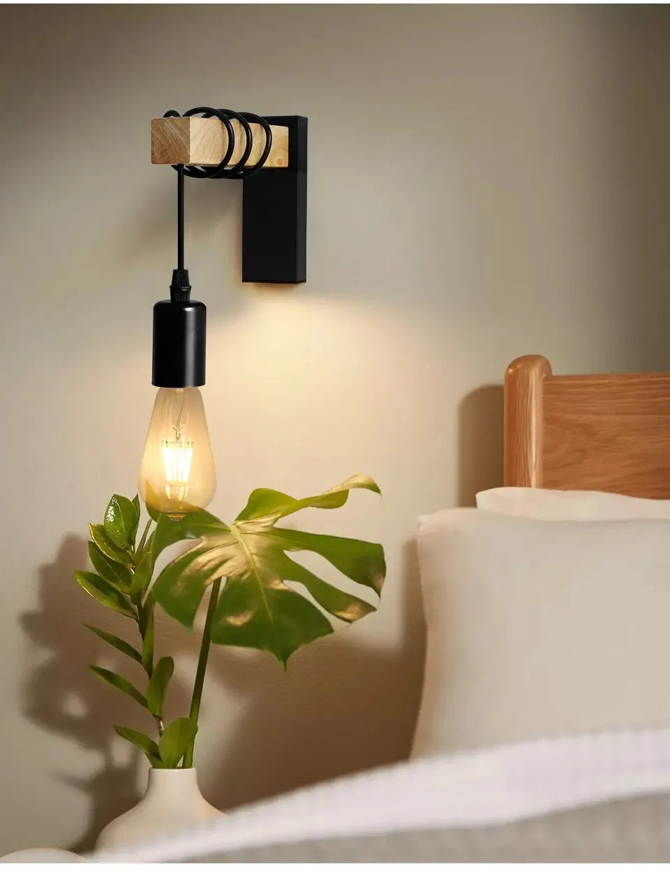 Retro Style Wood LED Wall Lamp