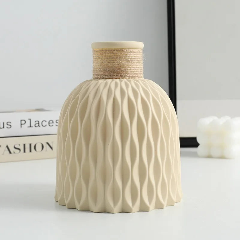 Pineapple Pattern Vase