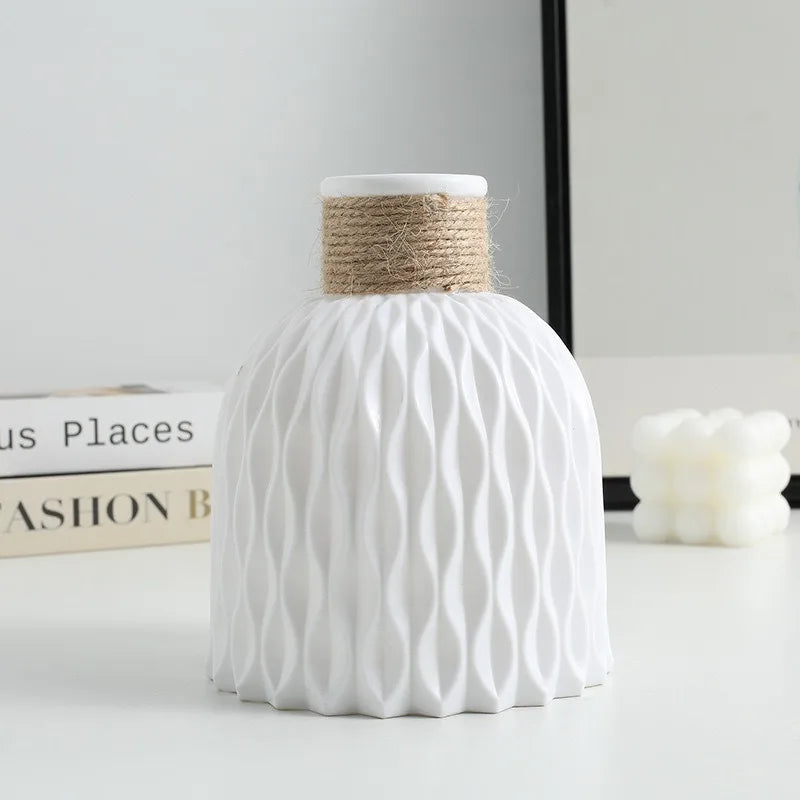 Pineapple Pattern Vase